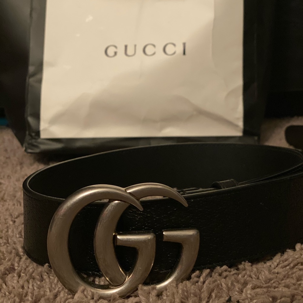 Men’s Gucci belt size 80-32
